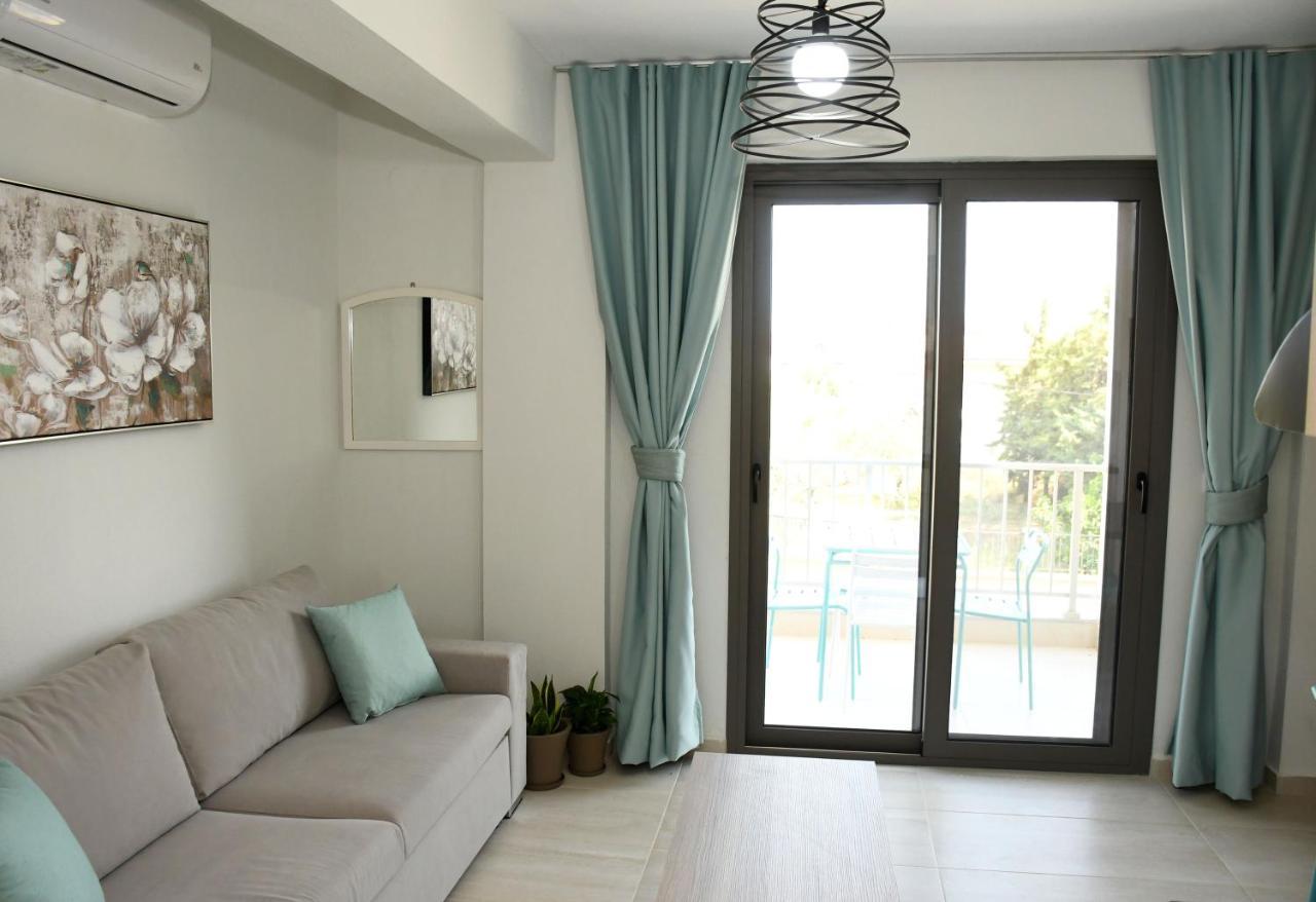 Theano Luxury Suites Nikiti Exterior photo