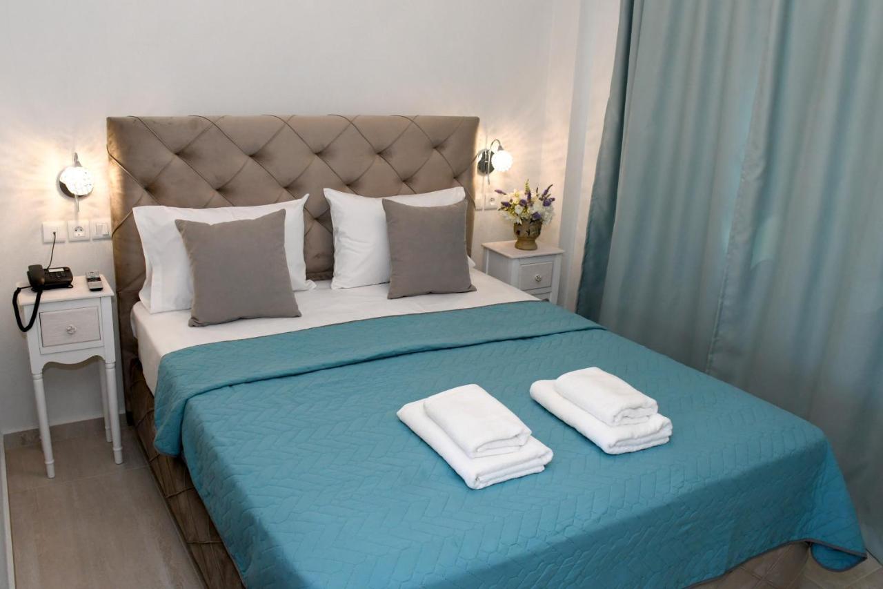 Theano Luxury Suites Nikiti Exterior photo